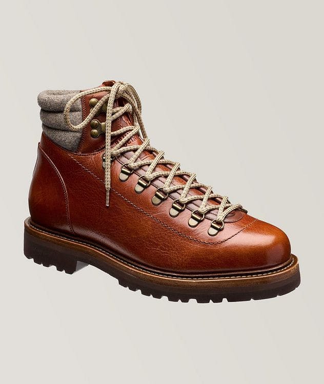 Mountain-Style Calfskin Boots picture 1