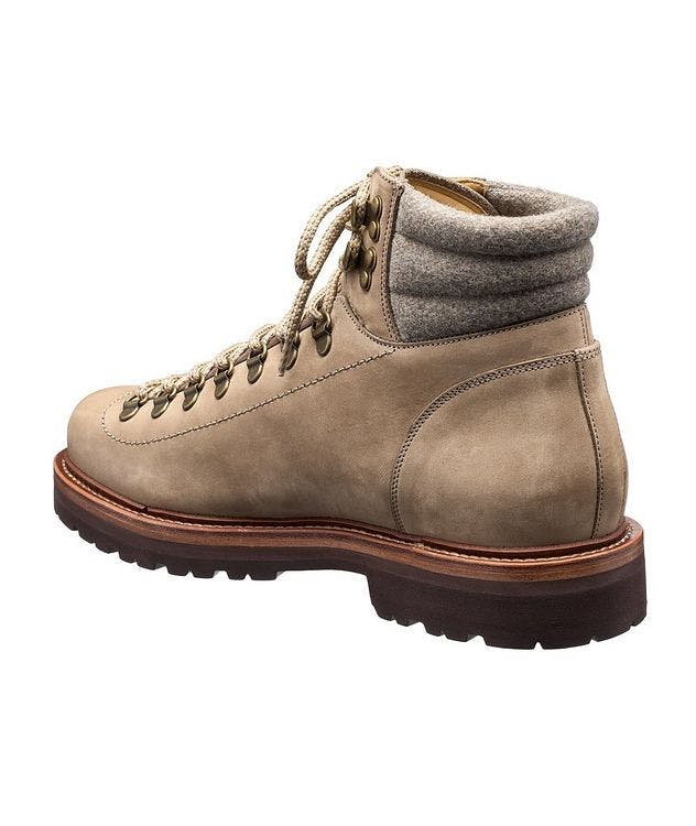 Mountain-Style Nubuck Boots picture 2